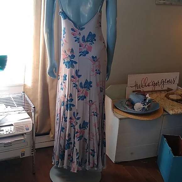 🌙 Free People Flowers Maxi - Picture 4 of 10
